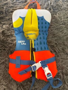 Child’s Hyperlite Water Vest